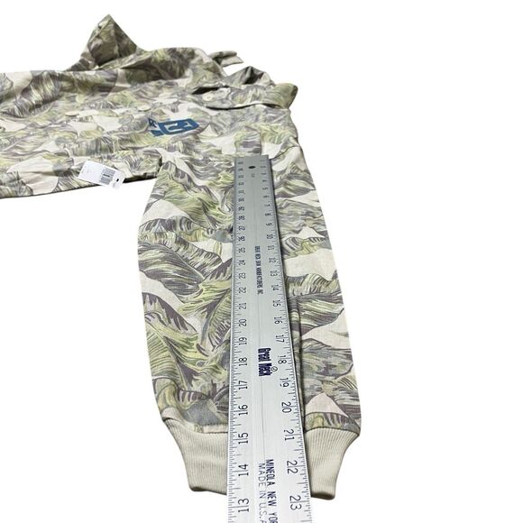 Disney World Mens XL Green Linen Blend Leaf Button Up Shirt Spirit Jersey Parks - Picture 10 of 15